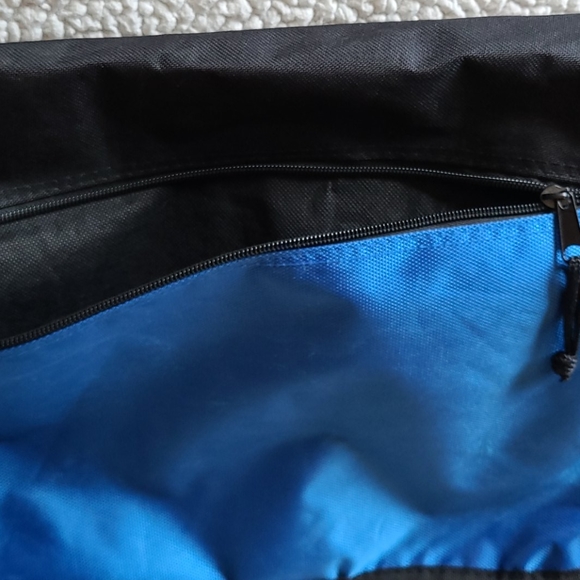 Blk & Blue generic book/ computer bag - Picture 7 of 7